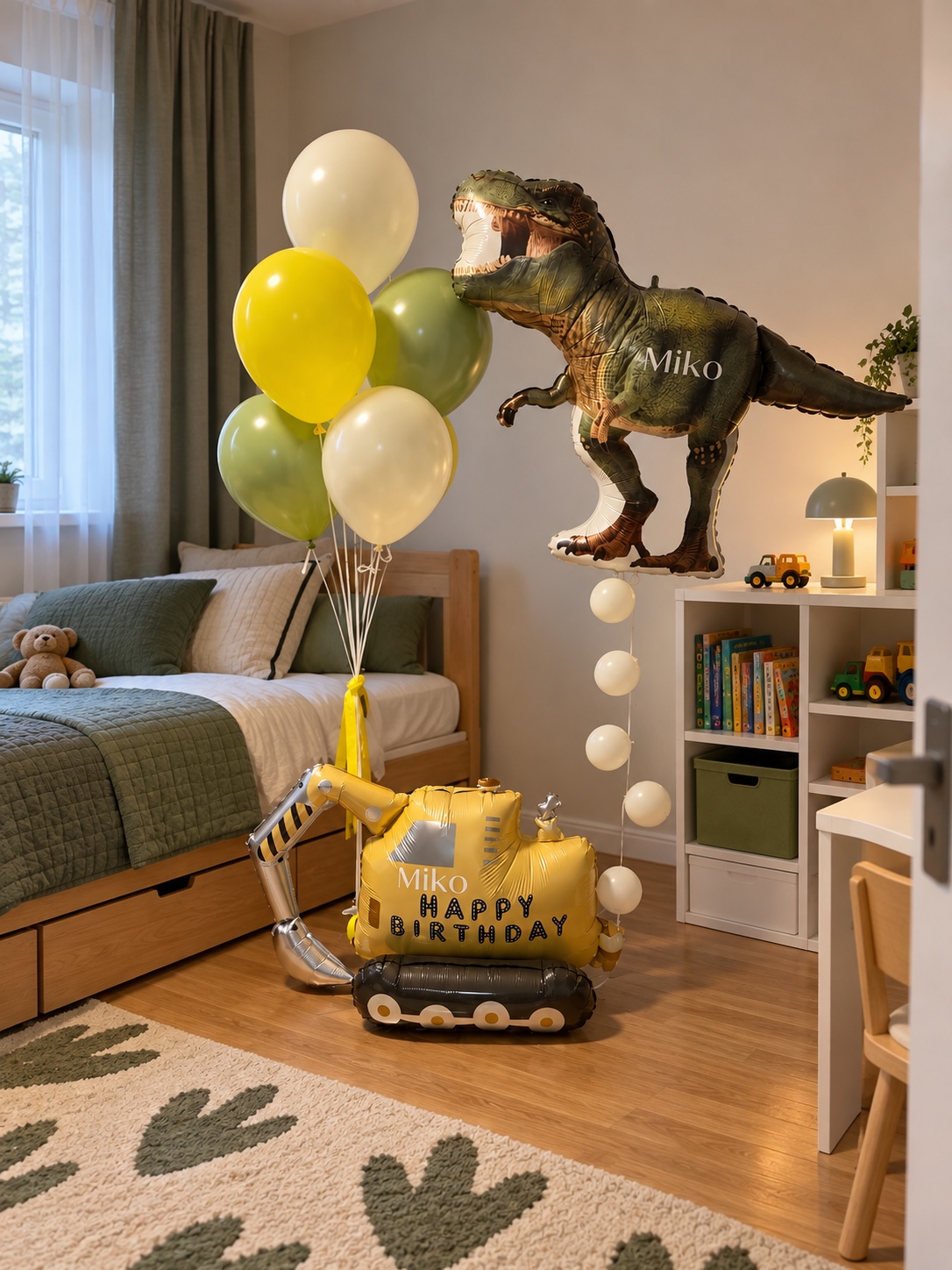 Dinosaurier Ballondekoration zum Kindergeburtstag mit T-Rex, Ballonstrauß und personalisiertem Namen in Stuttgart